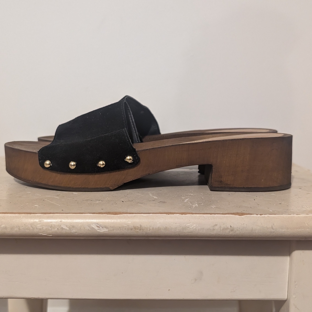 Elegant Black Wooden Platform Sandals